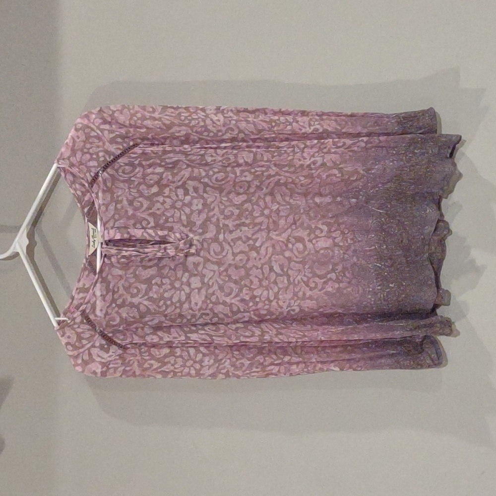 Lucky Brand women's medium sheer purple ombre flower print‎ top
